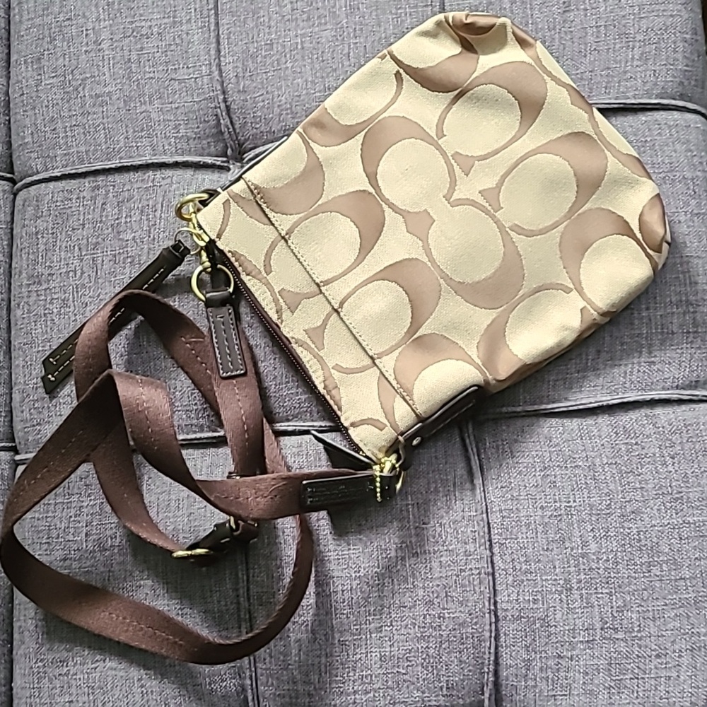 Coach crossbody purse bag - Picture 12 of 17